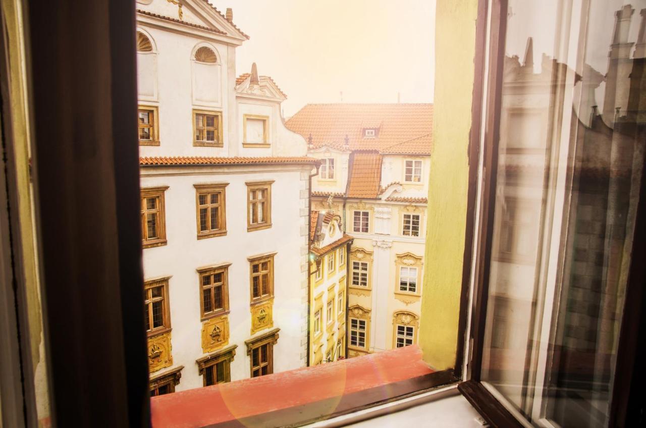 Spot Hostal *