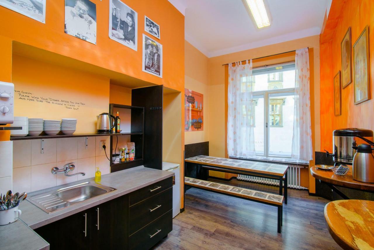 Spot Hostal